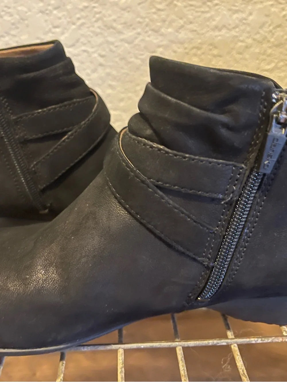 NWOB Dansko Faithe Ankle Booties Burnished Nubuck | 38 (7.5-8)